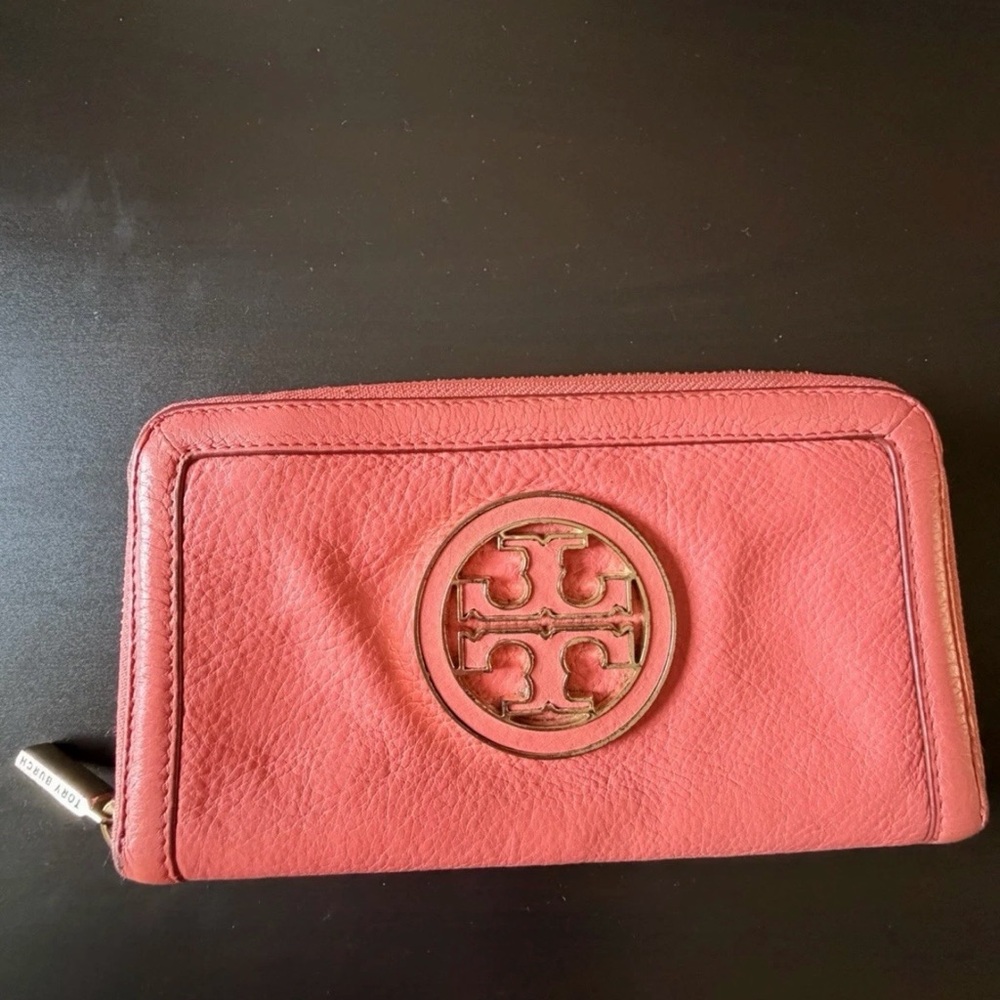 Tory Burch Coral Leather Wallet